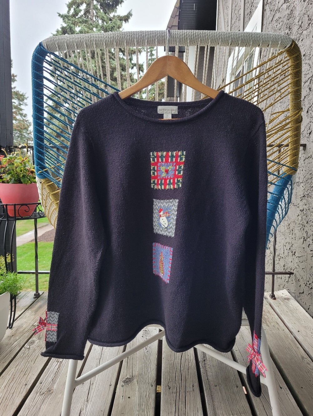 Vintage Loose Knit Rollneck Christmas Sweater, Women's XL, Black with Red